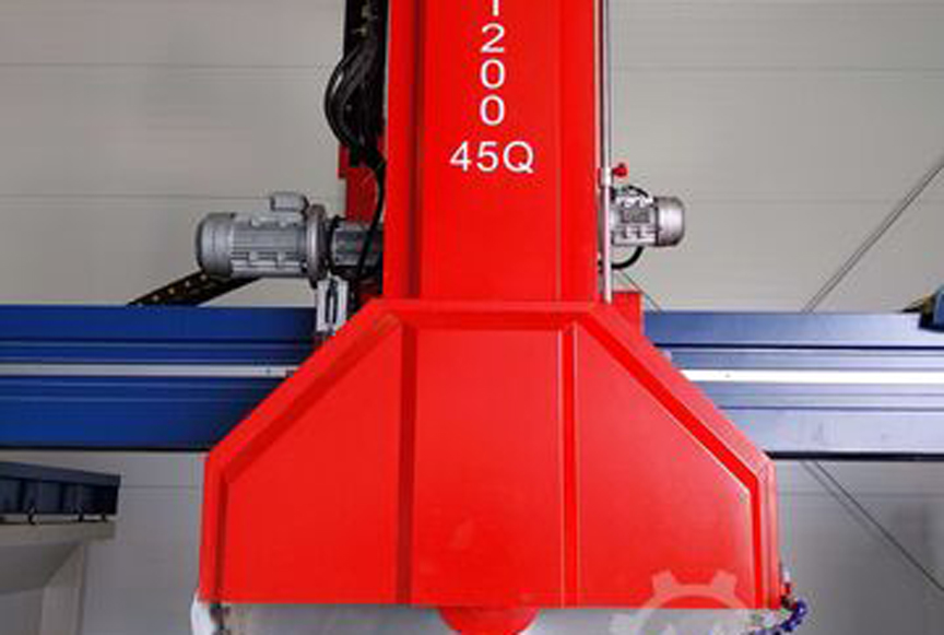 Наклонный мостовой станок HLSQ-1000-10001200996 (2)10